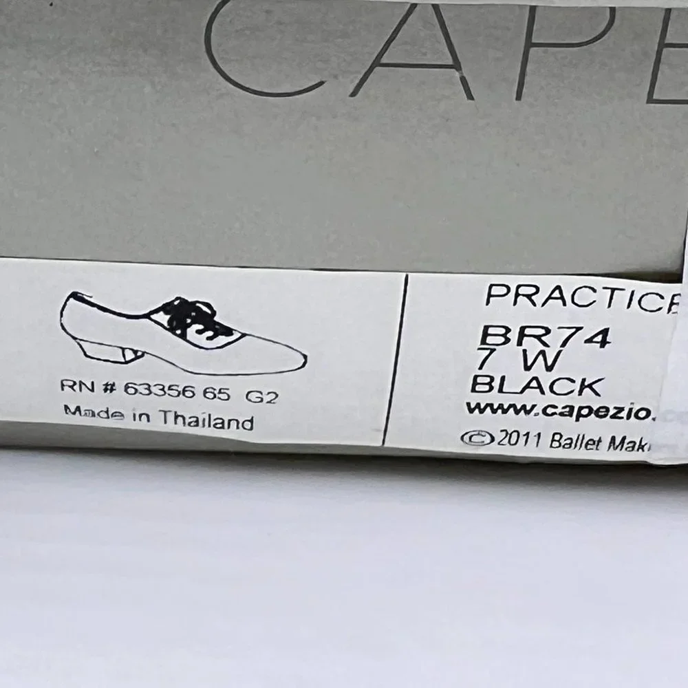 7W 7 WIDE Capezio Womens BR74 Practice Cuban Ballroom Dance Shoes‎ Heels